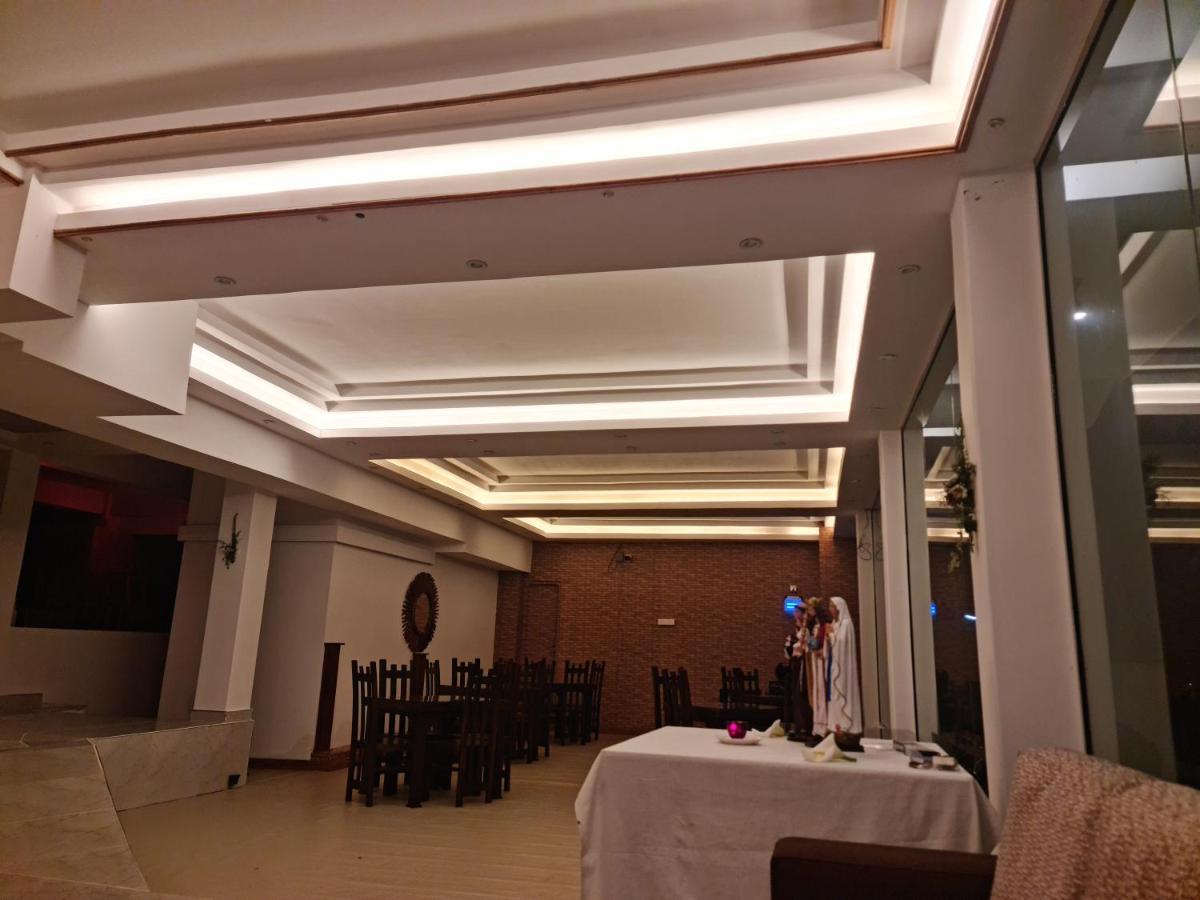 Top Rich Hotel 누와라 엘리야 외부 사진